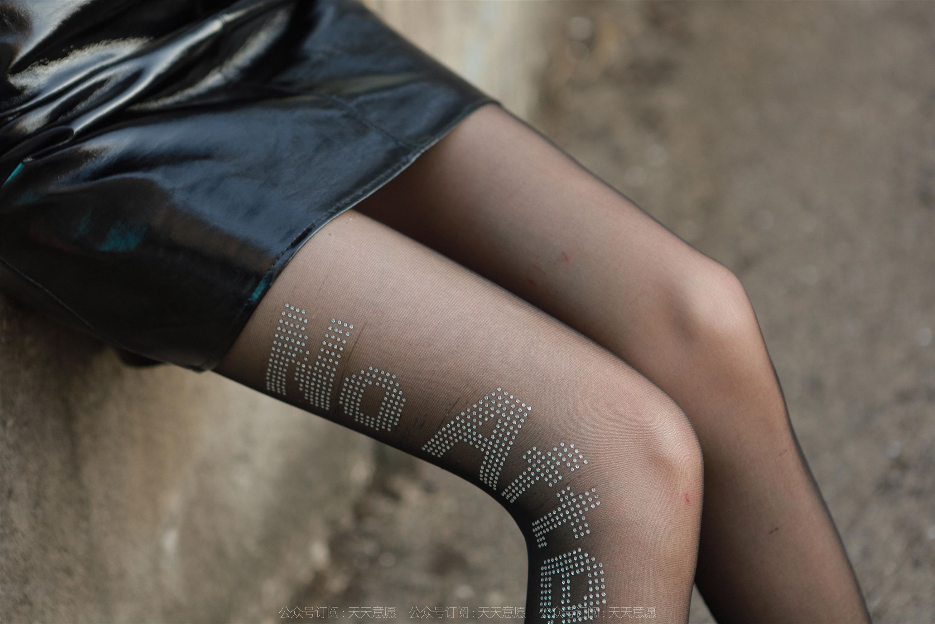 IESS异思趣向  2022.11.16 丝享家 1270 团团《长腿红高跟》